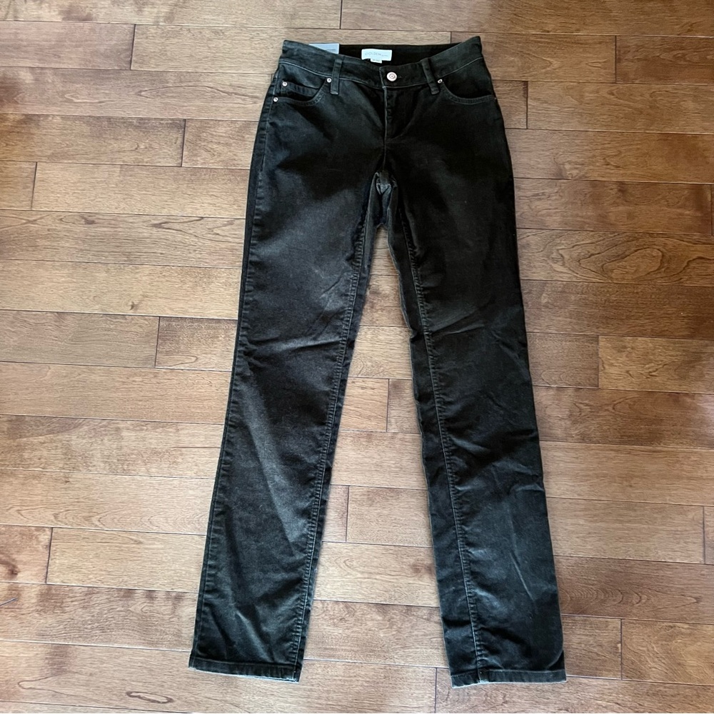 Aritzia Golden by TNA Low Rise Straight Dark Olive Corduroy Pants Size 24 NWT - Picture 13 of 17